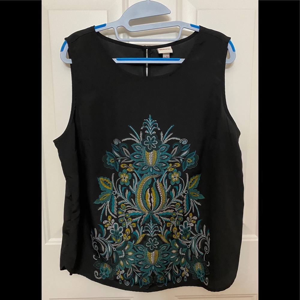 Merona Sleeveless Black Shell with Floral Design